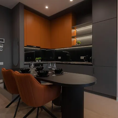 Sky Vibes Aviatiei, Private Park アパート *