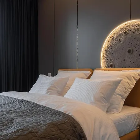 Sky Vibes Aviatiei, Private Park *